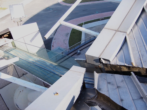 16408394882701.jpg 天溝融雪發(fā)熱電纜.jpg